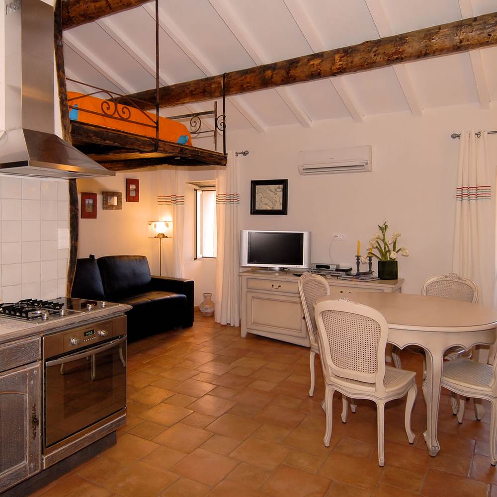 Le studio-presta