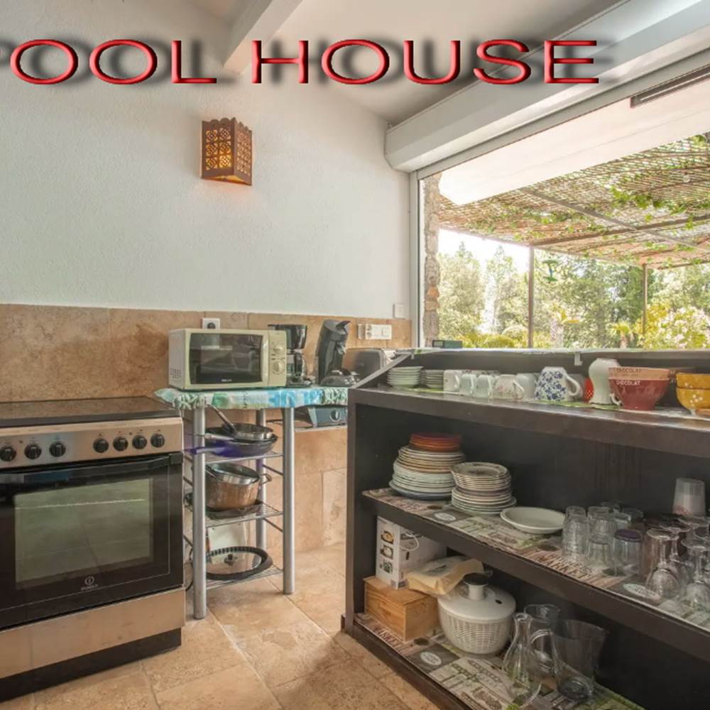 poolhouse1-presta