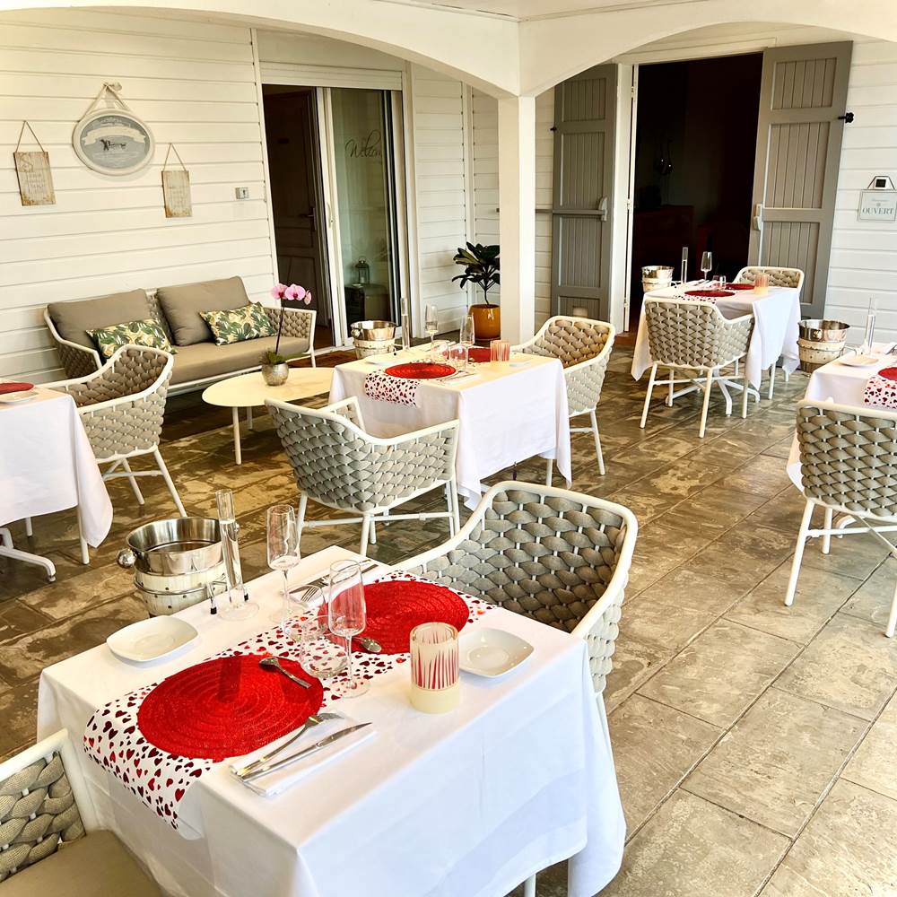 La villa des cannes - Salle à manger terrasse - Sainte Marie - île de la  Reunion-presta