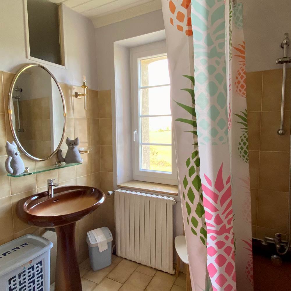 Clarté de la salle de bain