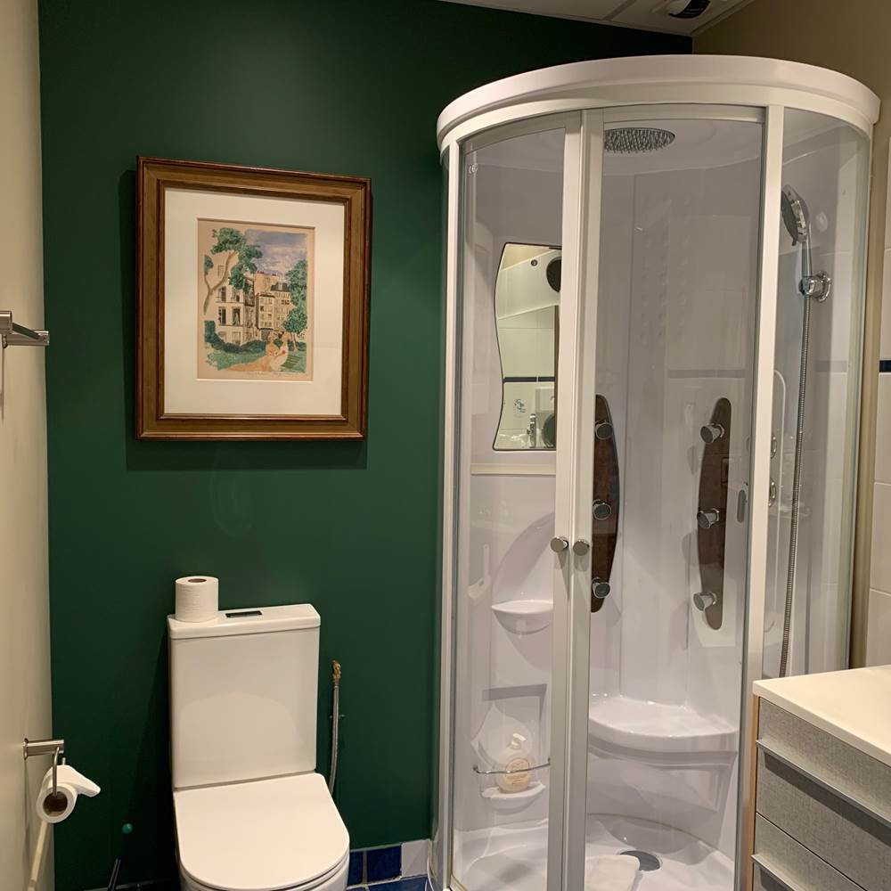 salle de bain de la chambre 5-presta