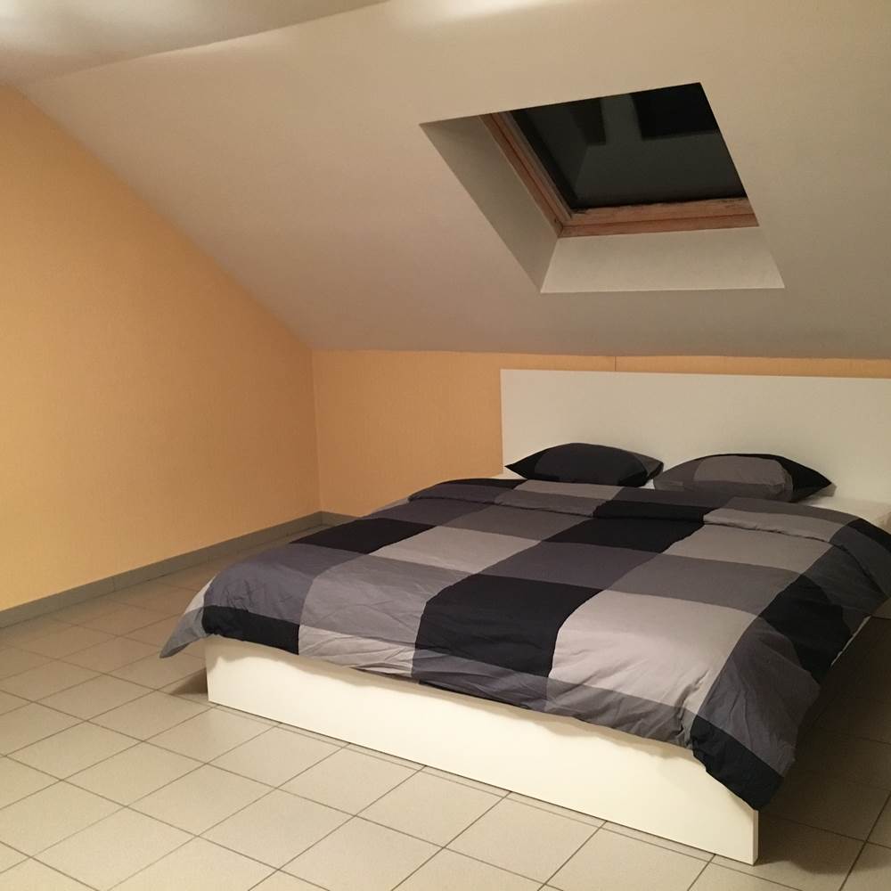 3.2.1. Deuxième étage - deuxième chambre - lit double-presta