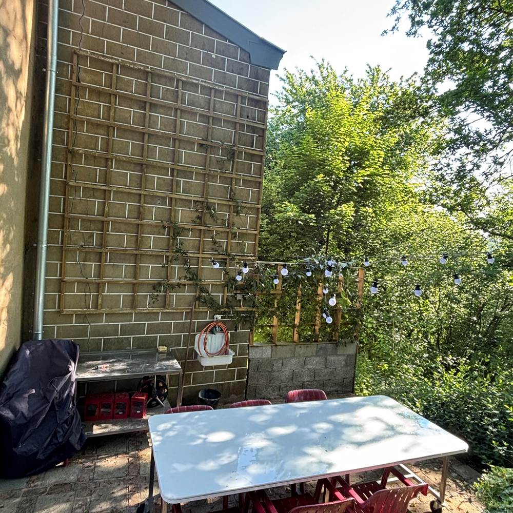La terrasse, toujours aérée et ... à l'ombre-gallery