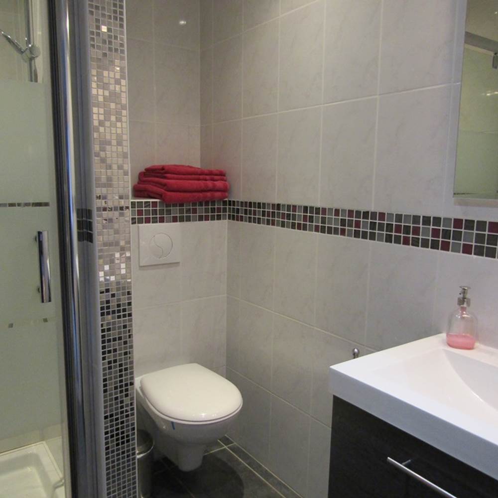 SDB Chambre Les Pins Lits Jumeaux