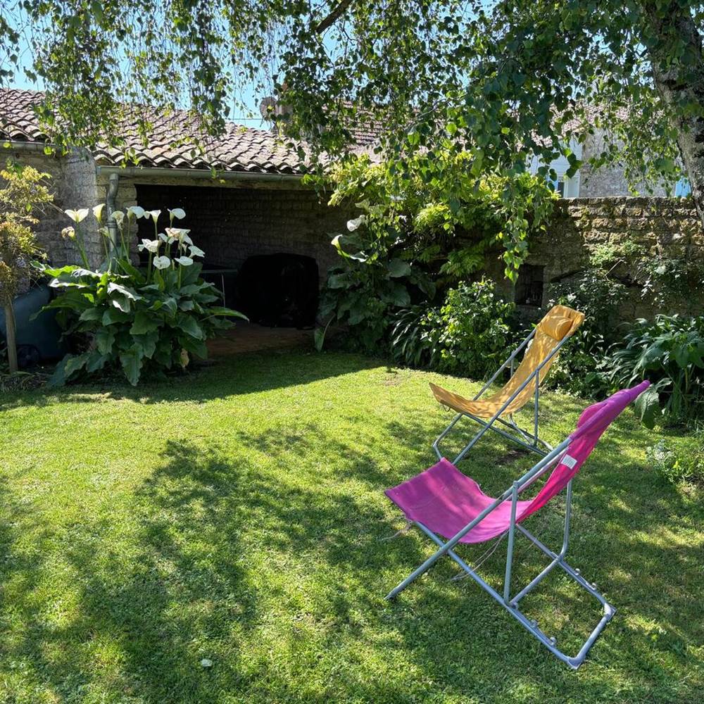 8fe3e76a-fe40-43cb-85d1-e2a77821152e-galerie