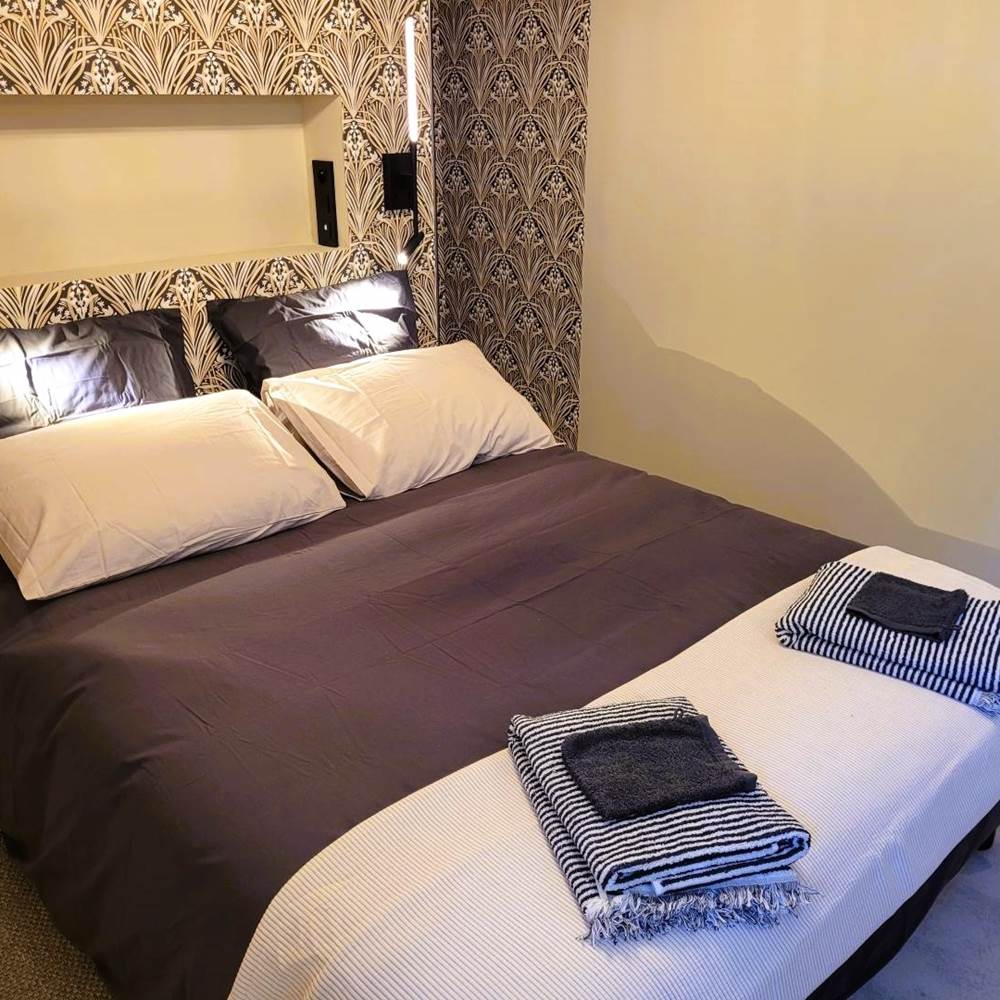 Gîte Val Souvigne_Chambre Art Déco_2-presta