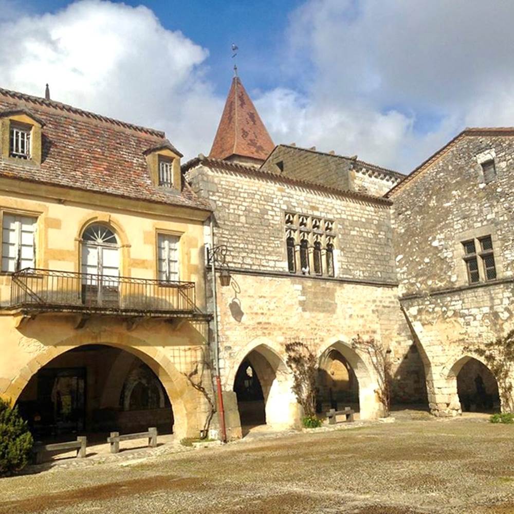 #monpazier #paysdesbastides #bastide #paysdebergerac #perigordpourpre #baladeguidee #visiteguidee #guideconferenciere #perigord #dordogne-presta