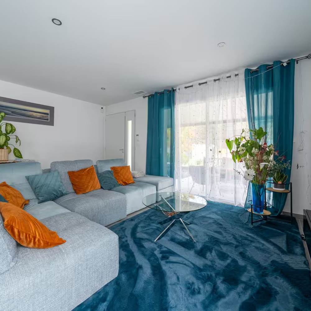 fcc753c4-f6c1-4169-be38-4546c802676e-presta