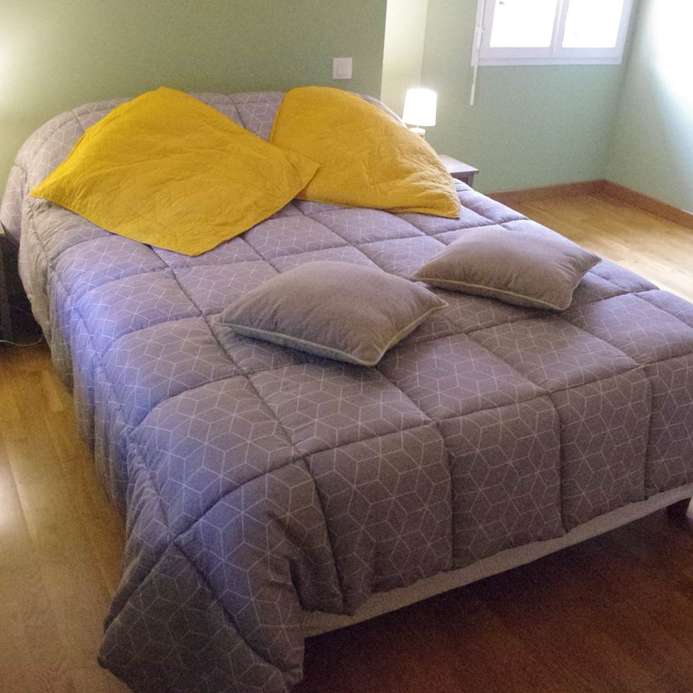 La Chambre avec lit en 140-presta