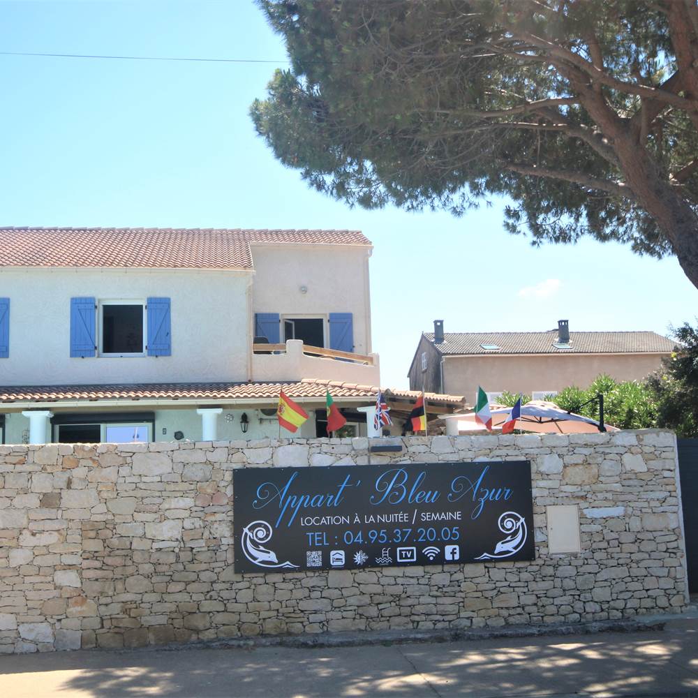 Entrée-Appart-Bleu-Azur-Saint-Florent-presta