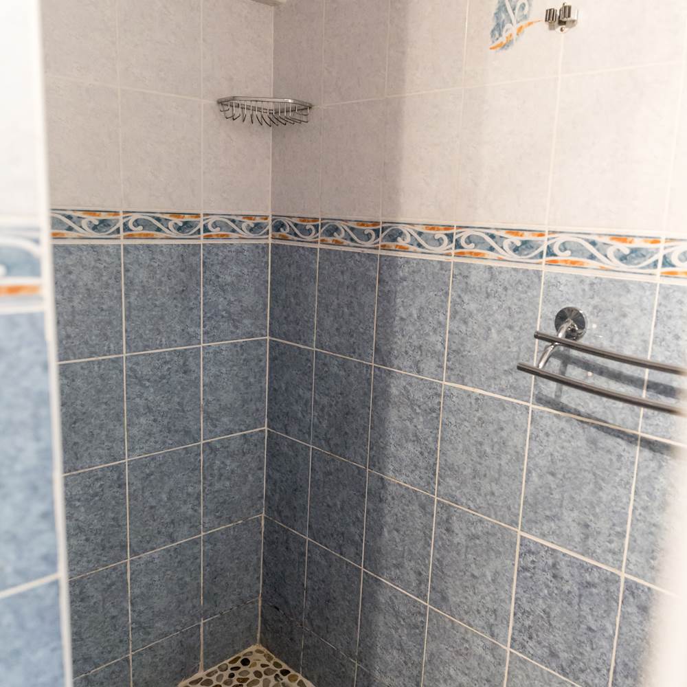 DOUCHE CHAMBRE FLORENT-presta