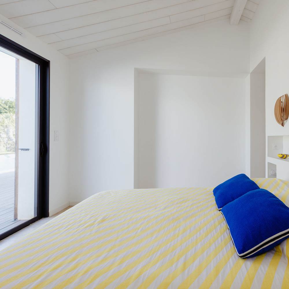 Villa Bleu Baya chambre 3 suite parentale lit double et salle d'eau