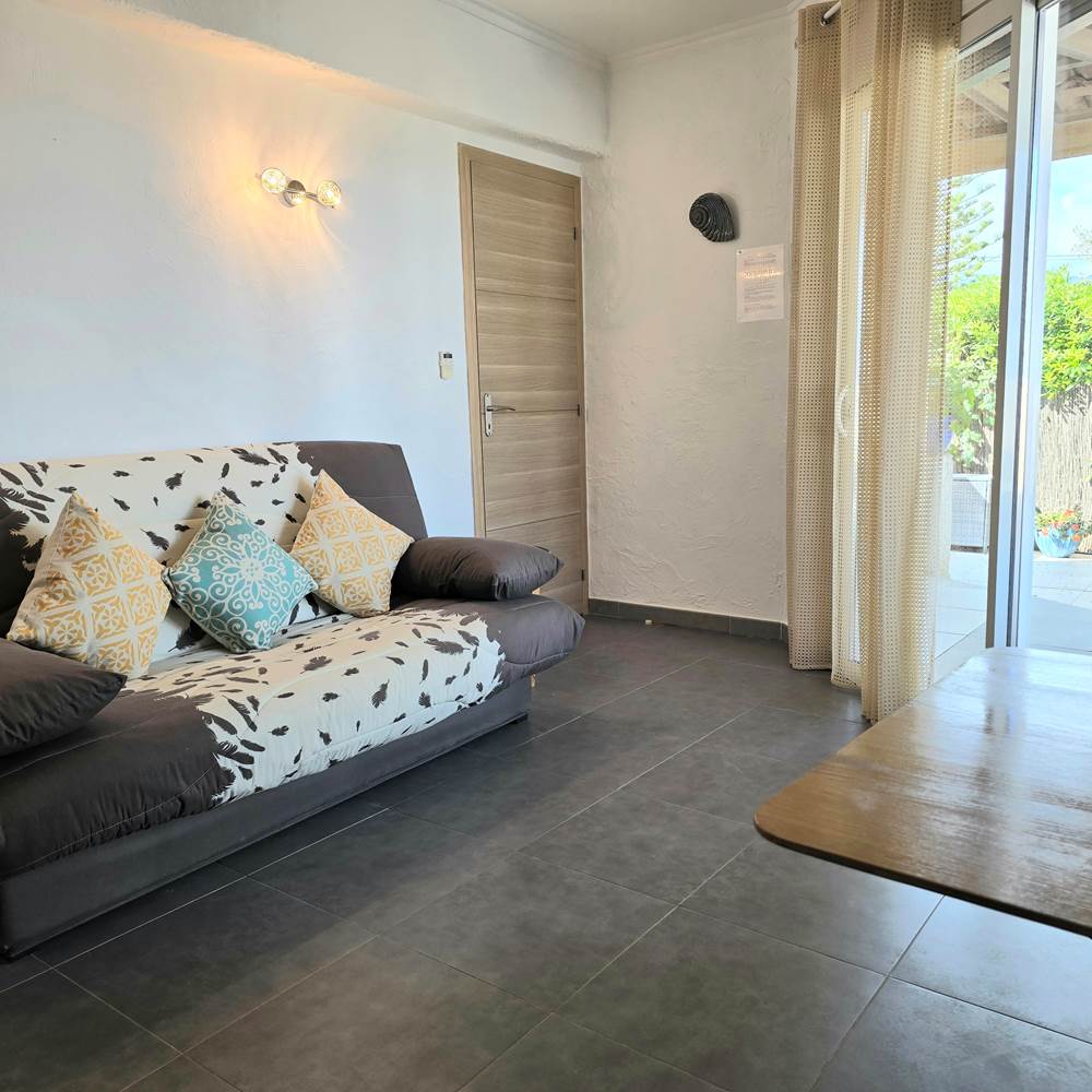 sejour-appartement-agriates-bleu-azur-corse-presta
