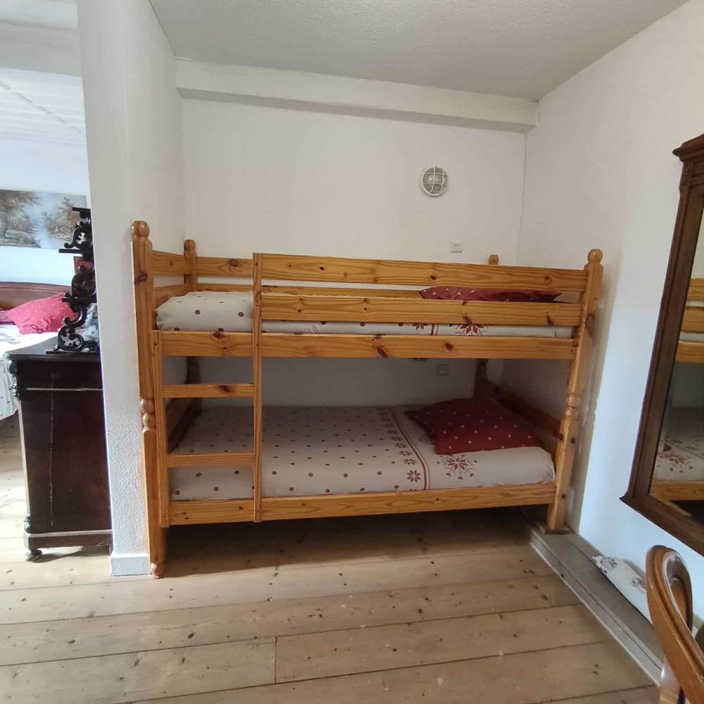 b221dc31-3421-487b-9db6-a93936a7f7a4-gallery