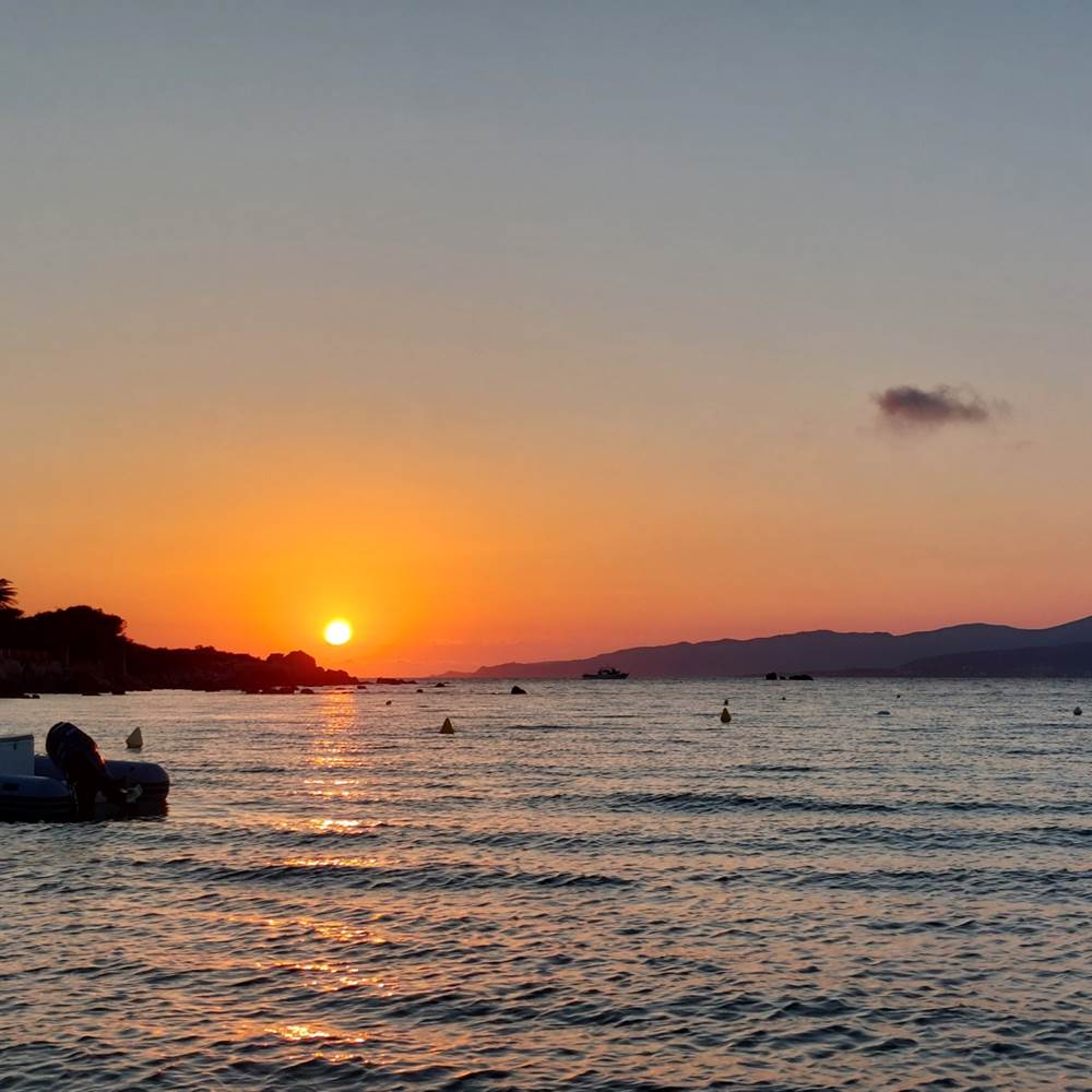 mobil-home-corse-golfe-valinco-plage-portigliolo-coucher soleil-presta