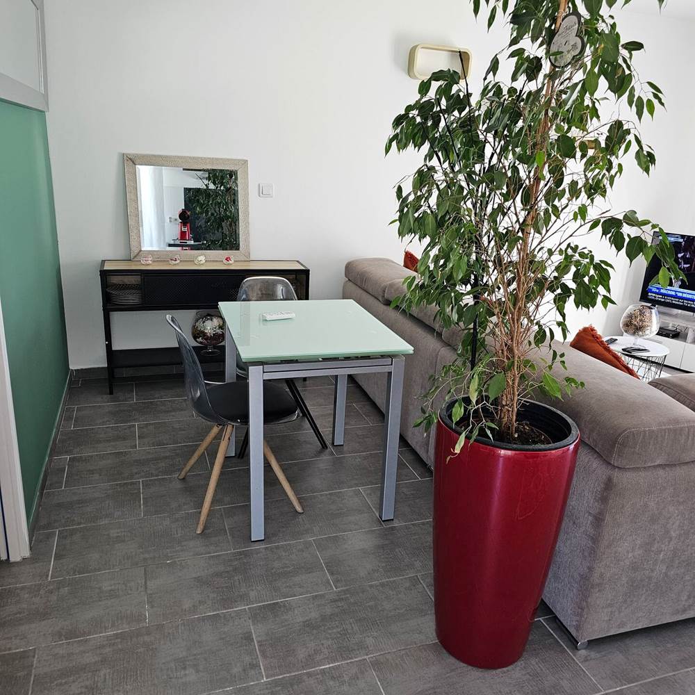 942ed6d2-b7b4-41d4-b2da-e44d305b0652-presta