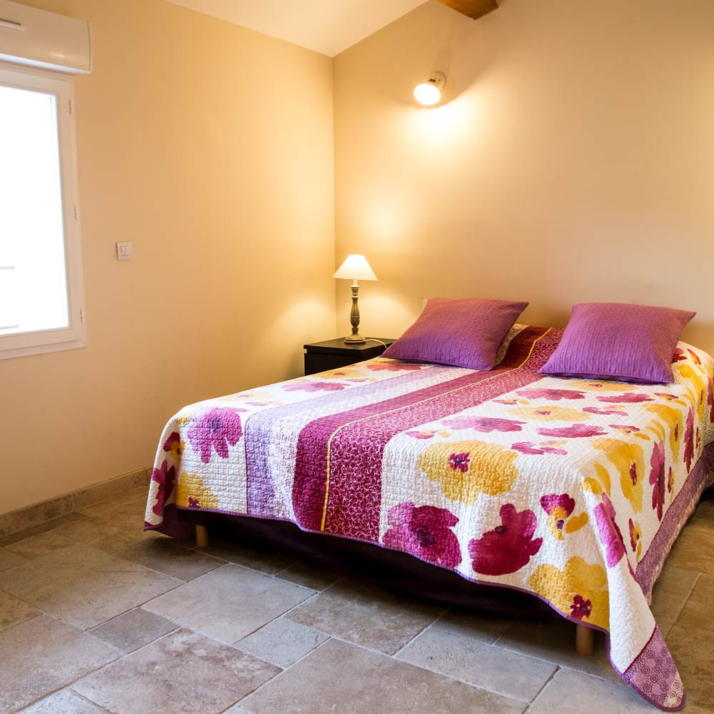 Chambre avec lit queen size 160X200-presta