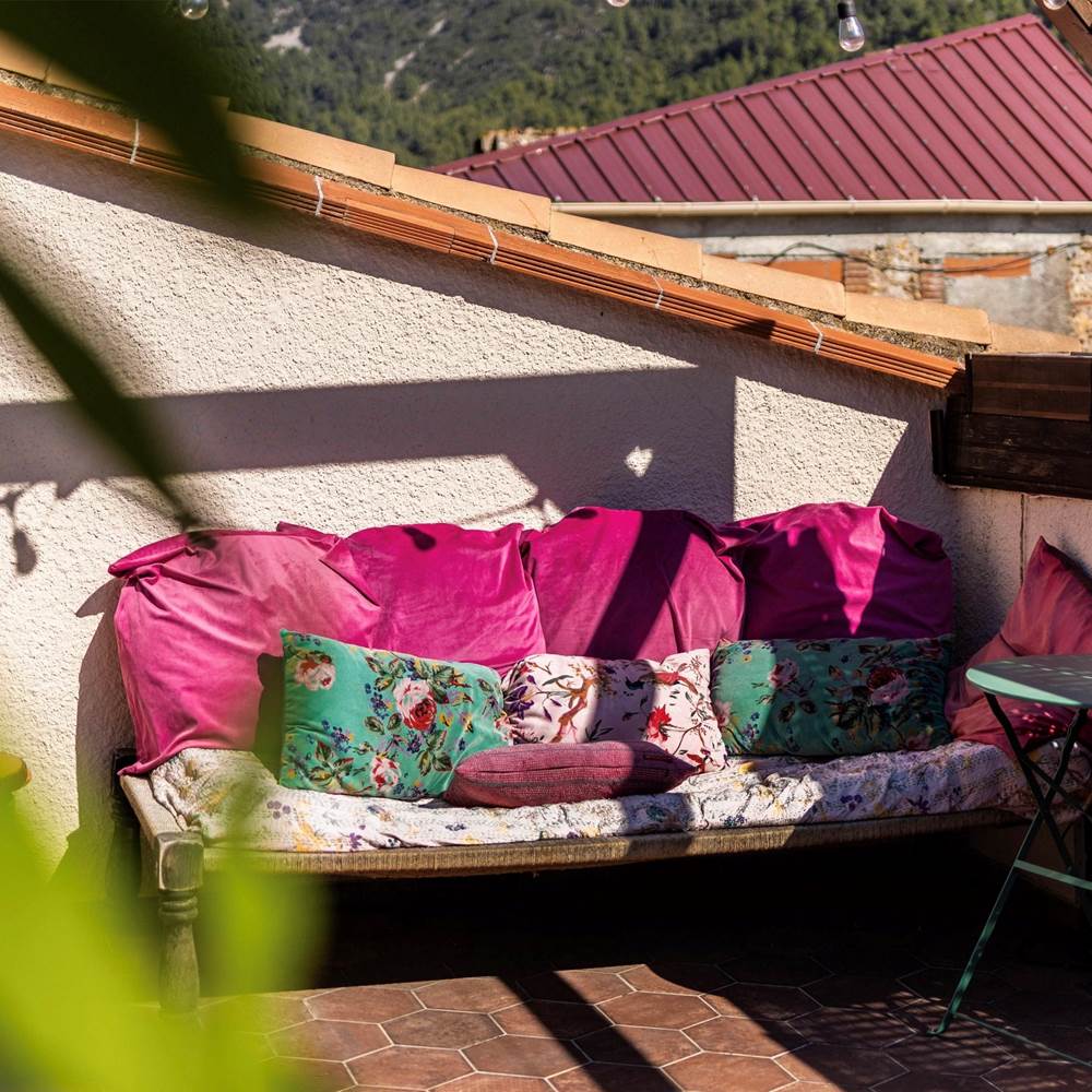 Canapé sur la terrasse-gallery