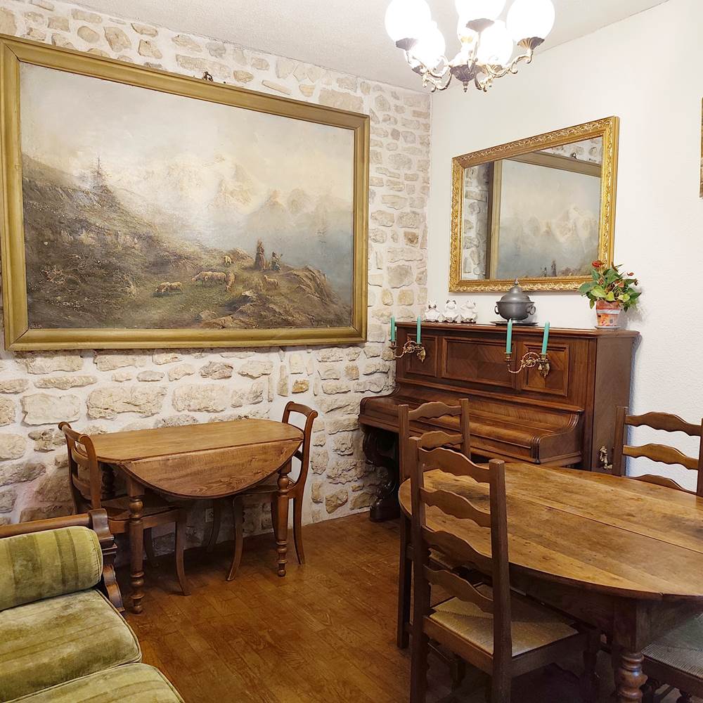 Salle du petit déjeuner, salon, espace des Arts-gallery