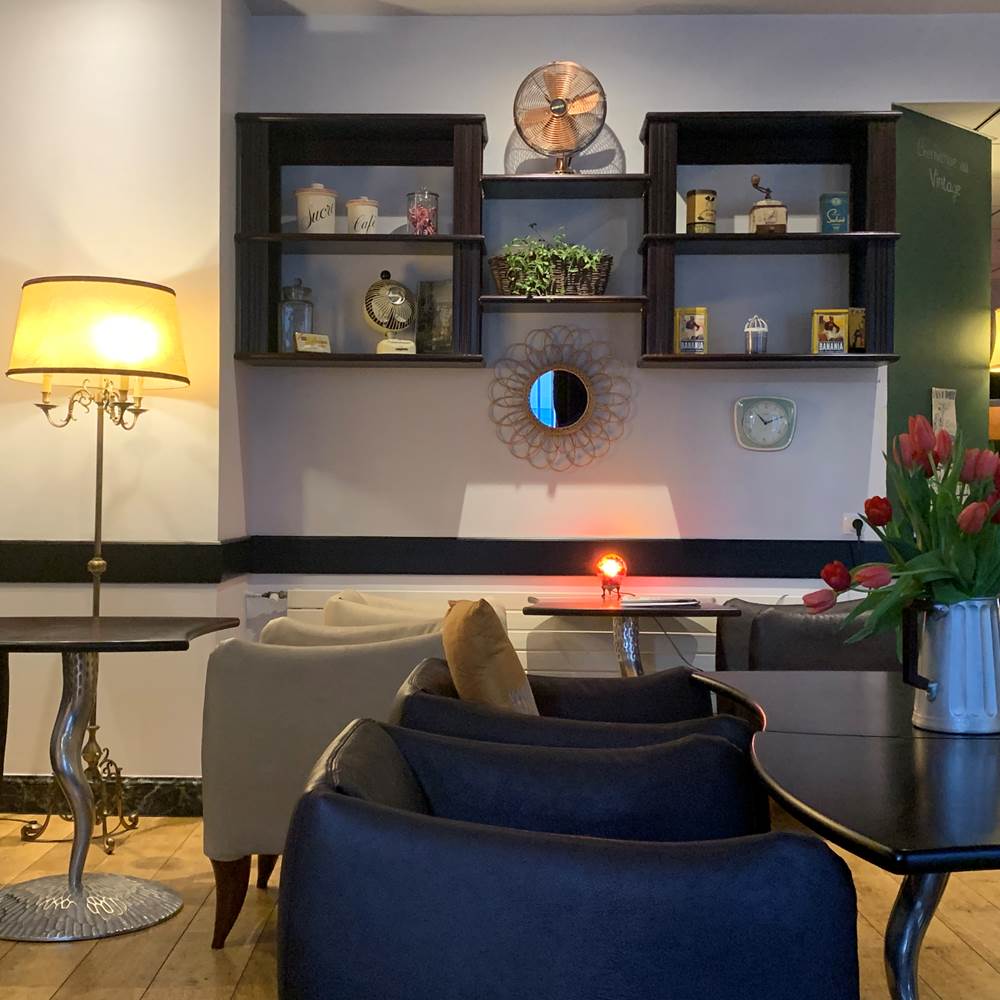 Salon opposé-presta