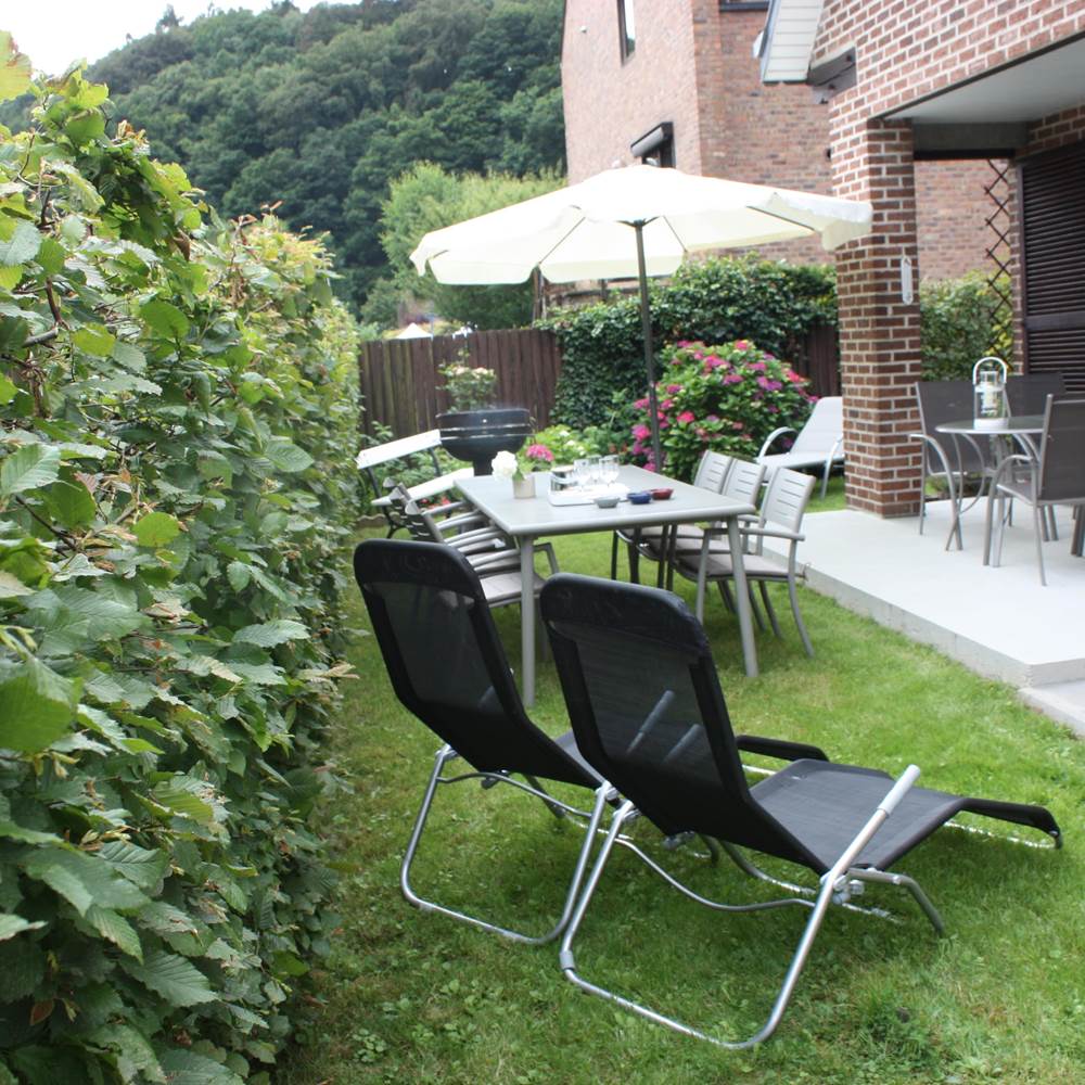 Terrasse située à côté de la cuisine-presta