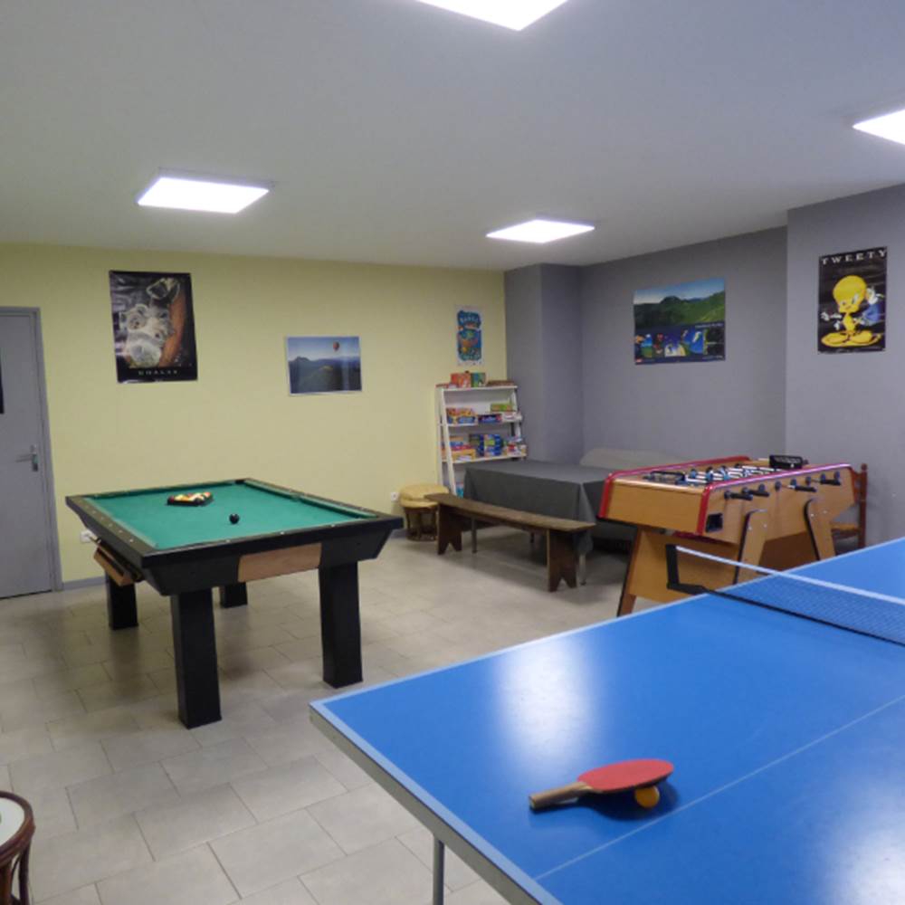 LA SALLE DE JEUX-gallery