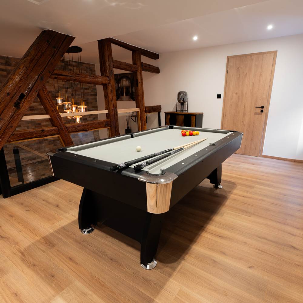 SALLE DE JEUX-presta