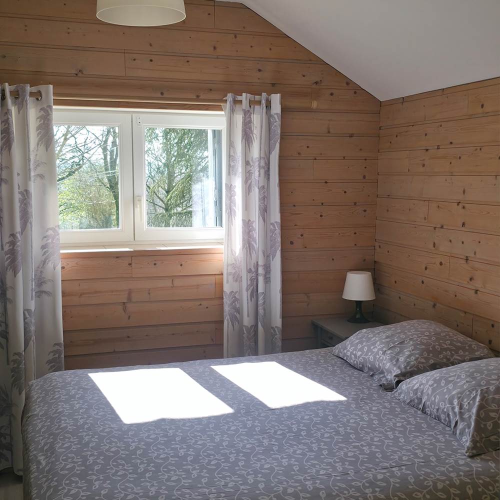 Chambre 1 côté jardin-presta