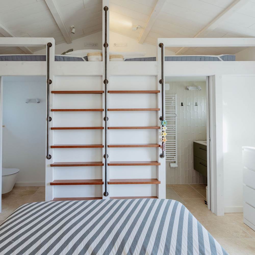 Villa Bleu Baya chambre 4 lit double indépendante + 2 lits simples en mezzanine