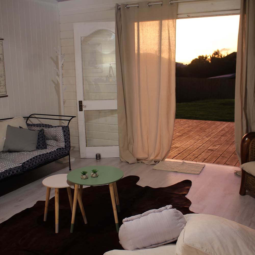 Sur la route de Boiscourt (vue sur pitons)-gallery