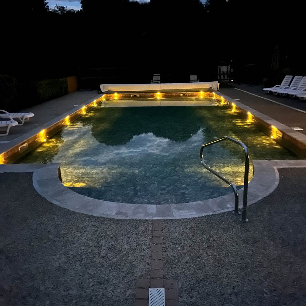 Piscine commune-presta