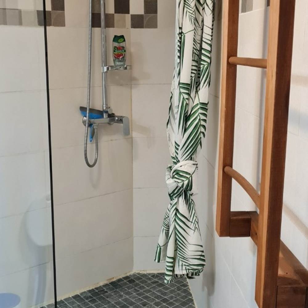 DOUCHE A L'ITALIENNE