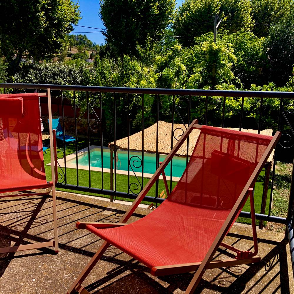 Terrasse à l’étage avec vue sur le château-presta