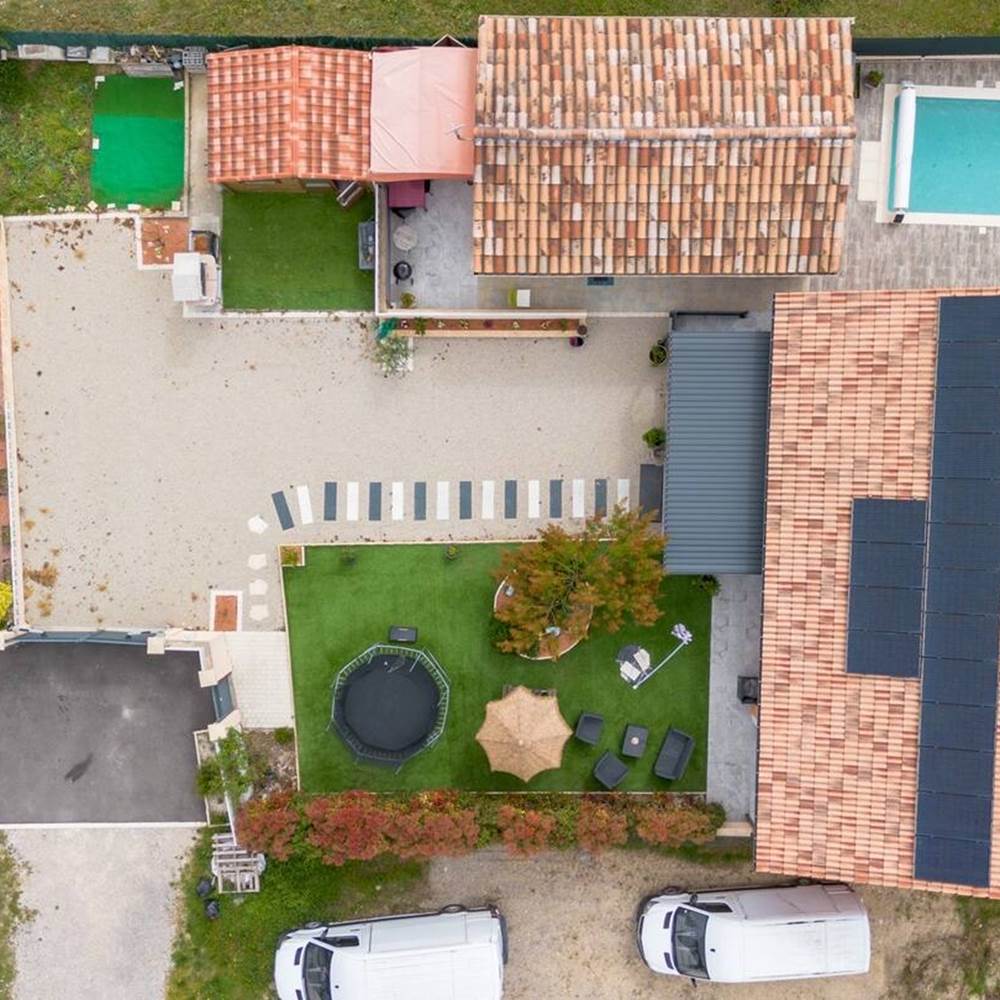 ce9a5ec7-e962-4ca8-a63c-6d5431dbac2c 2-presta