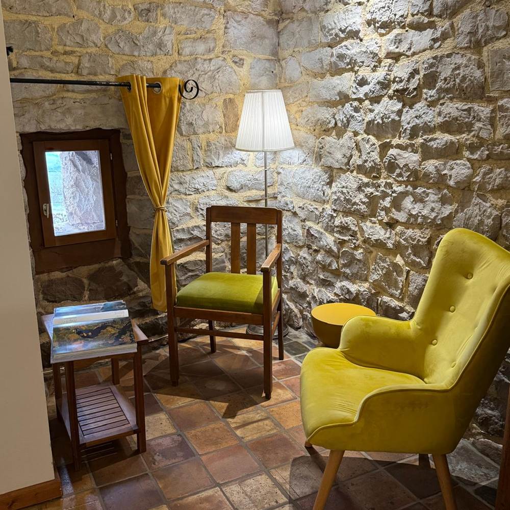 coin lecture chambre Arkas-presta