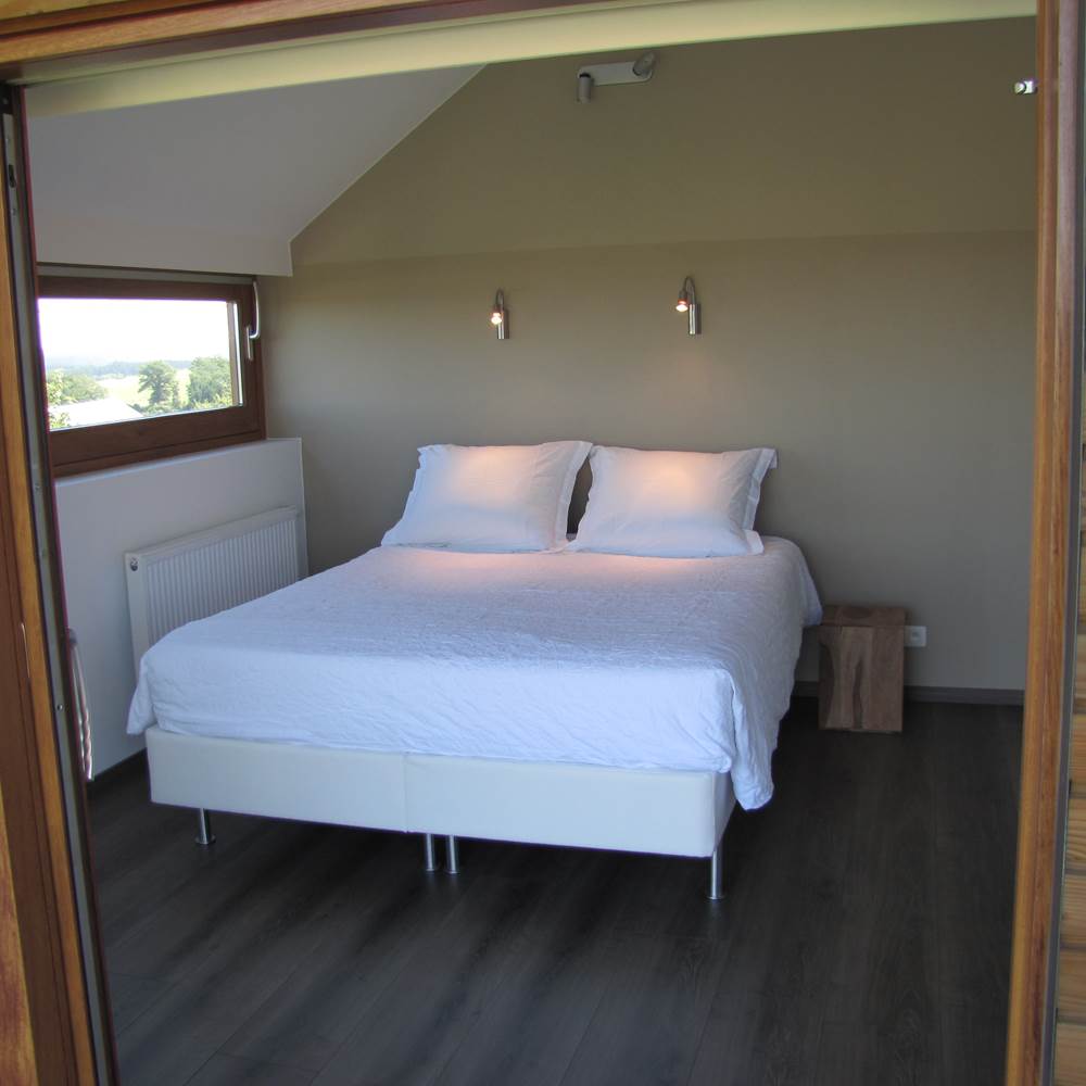 Chambre 1 avec lit double et balcon (photo 1)-presta