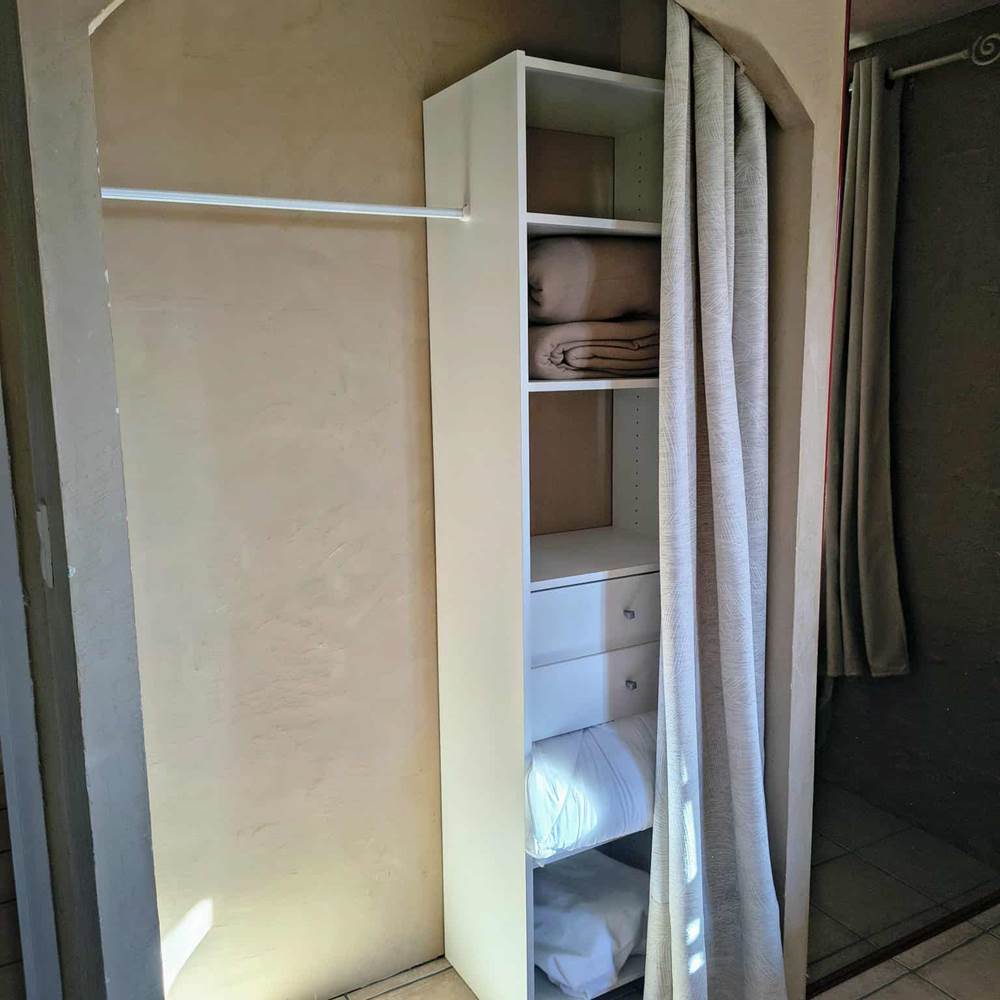 dressing-penderie-chambre-champetre-gite-centres-aveyron-saisonnee-presta