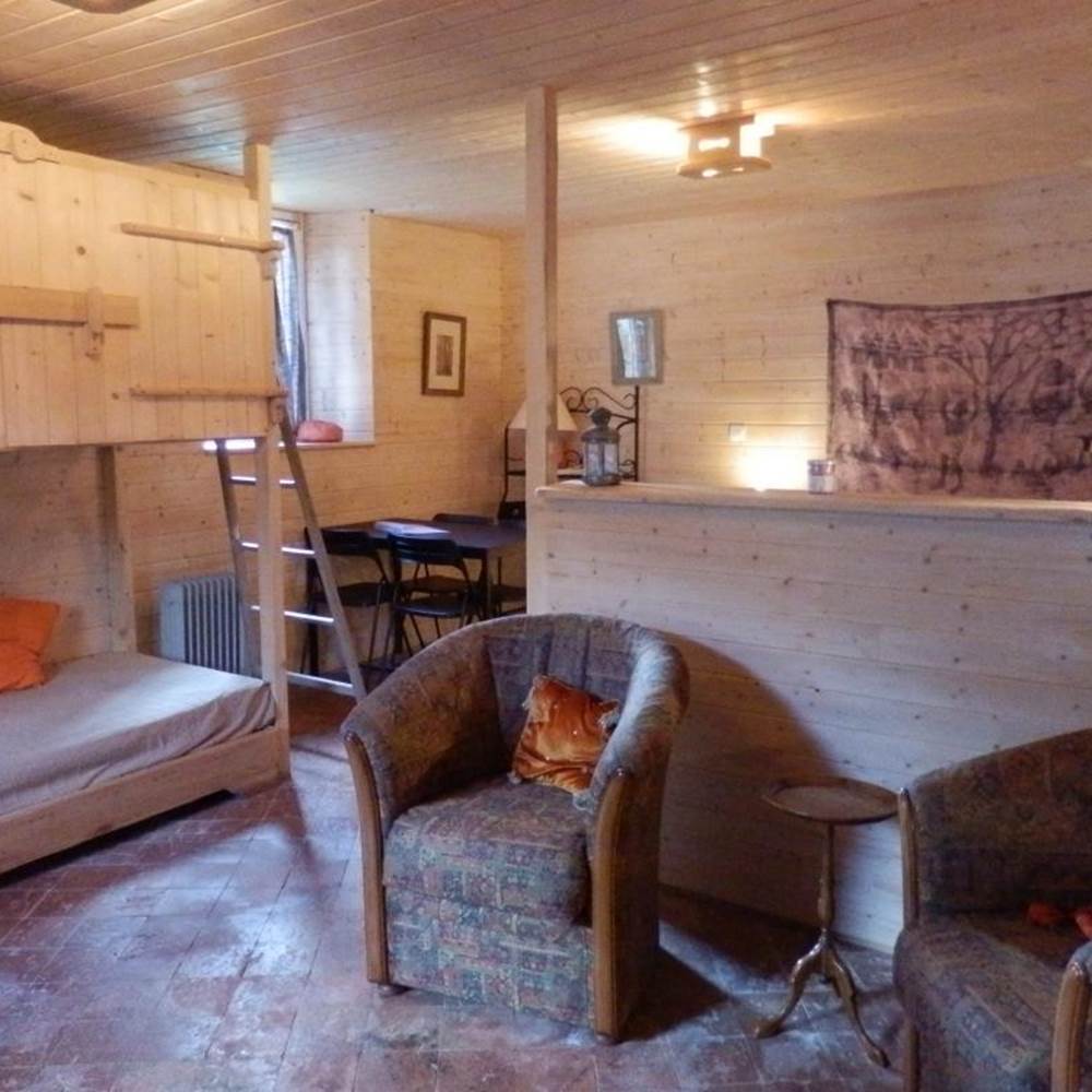 Pierre et bois - salon et couchage enfants-presta