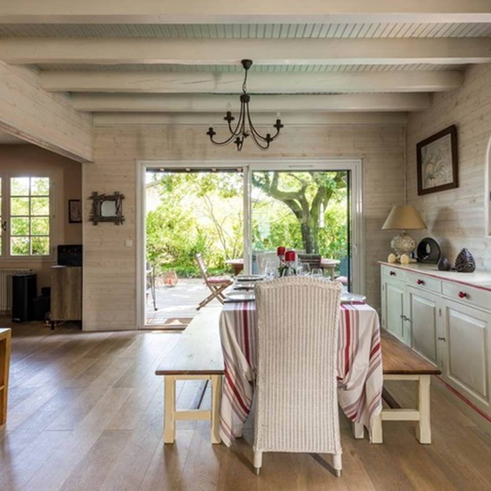 salle-a-manger-cap-ferret-villa-avec-jardin-sejour-en-famille.jpg-gallery