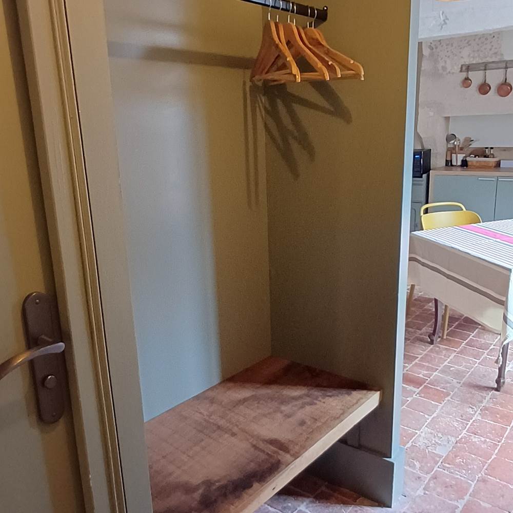 Le coin vestiaire dans l'entrée de Lancelot