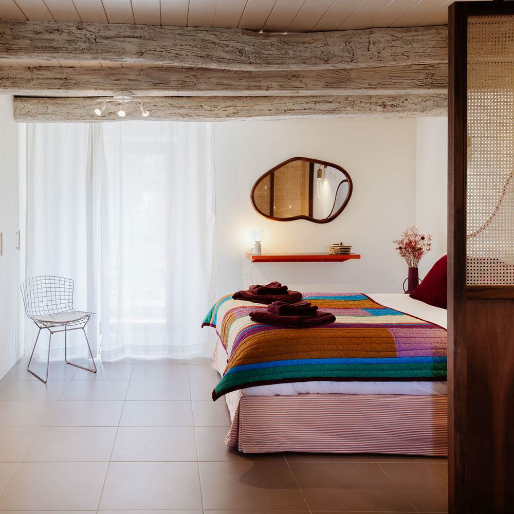 Le Chai Roudoudou, suite parentale, lit king size, salle de bain-gallery