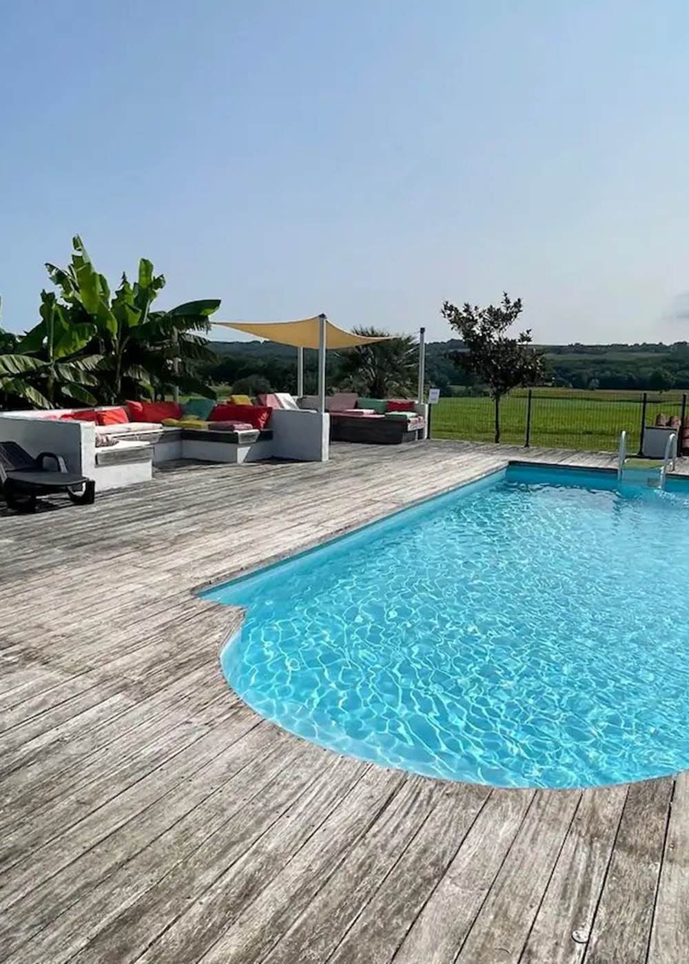 MOUNDEOU-location-gîte-Piscine-privée-Location-de-vacances-à-Madiran-St-Lanne-Piscine-galerie