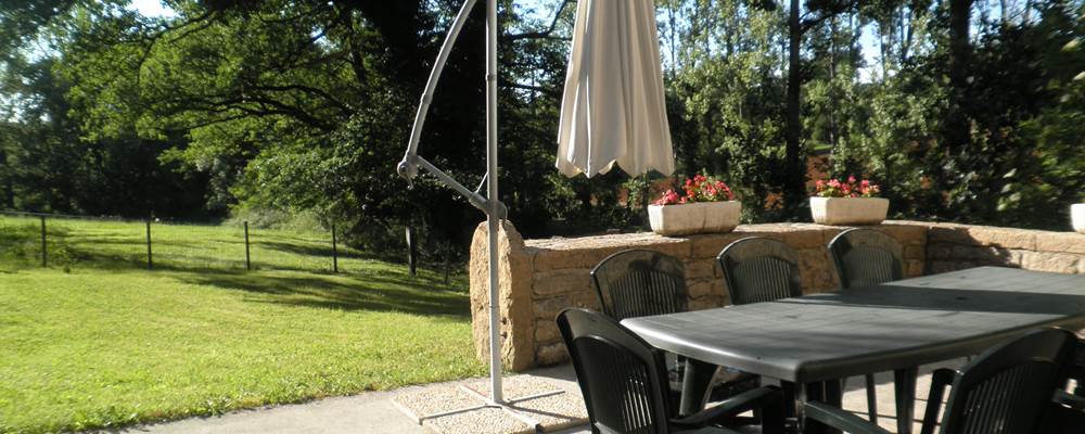 La terrasse et le jardin