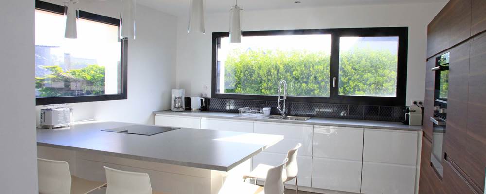 Cuisine toute équipée