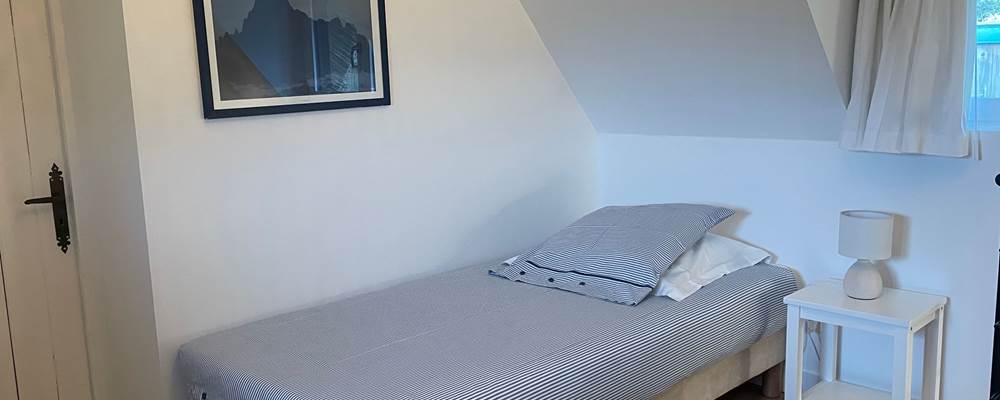 La chambre twin 'Les Marees' et ses decors marins