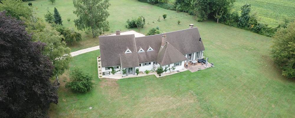Un refuge au vert, rien que pour vous : la maison entière, jusqu’à 15 voyageurs.