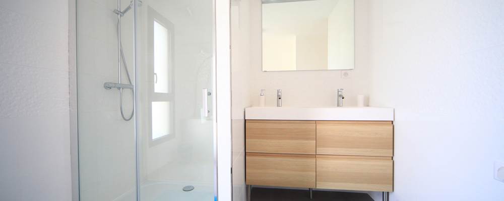 Salle de bain à l'étage