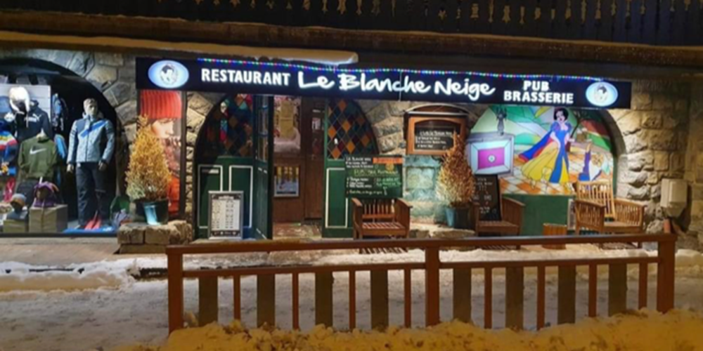 La façade du pub bar