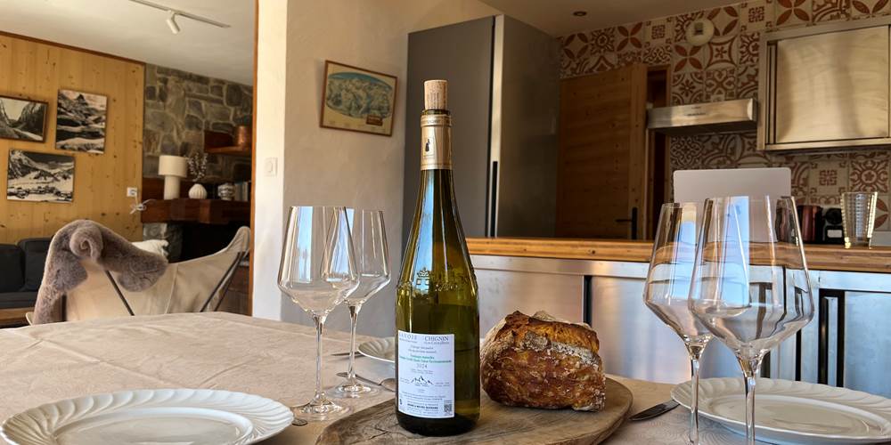 Une vraie table à manger pour la convivialité