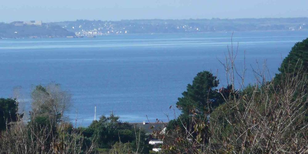 Gîtes de Gouelet-Ker "Ouessant" la rade de Brest n'est pas loin !